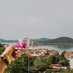 Tas Otel Ayvalı