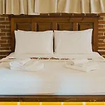 Otel Tas Ayvalı