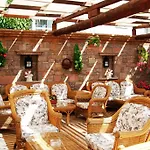 Otel Tas *