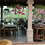 Tas Ayvalı